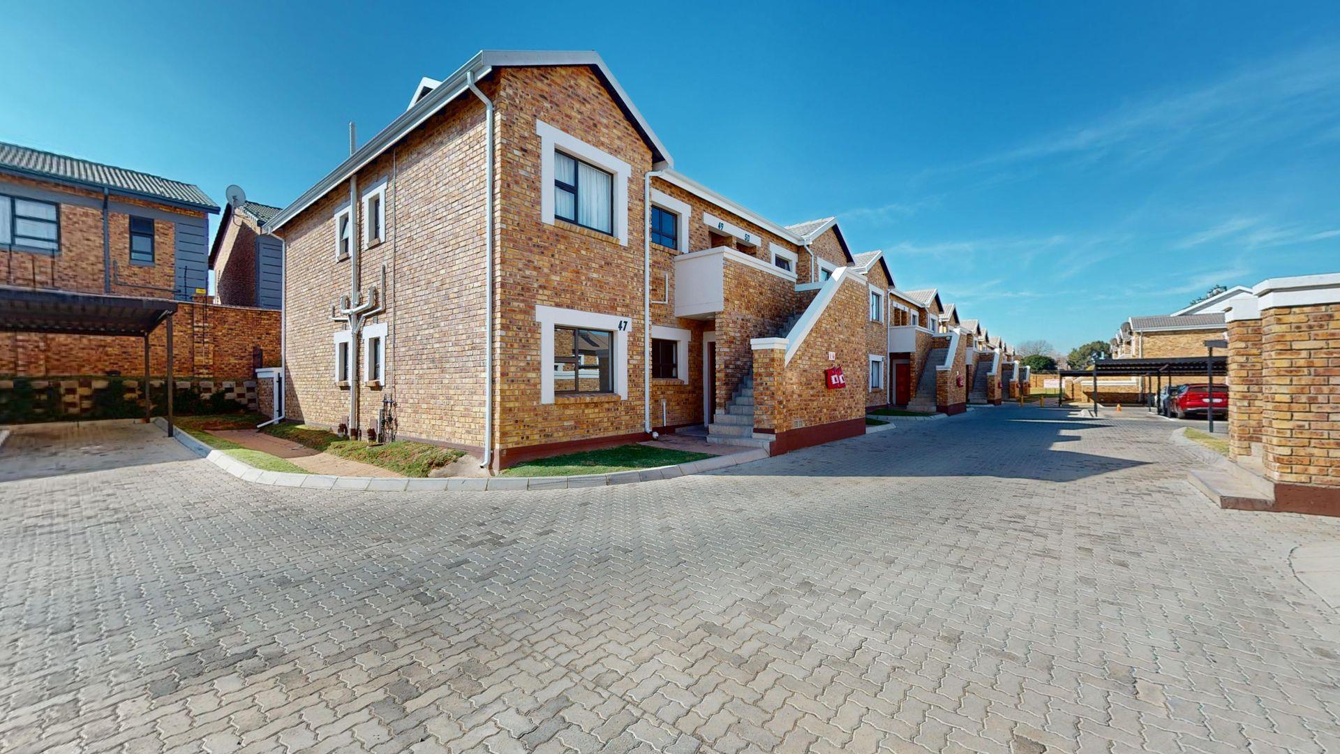 2 Bedroom Apartment / flat for sale in Beyers Park P24114532271