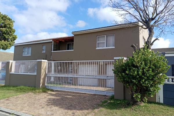 Welcome to this Stunning   2 Bedroom Spacious Duplex double story house to Rent ,nestled ...