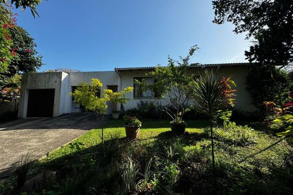 Welcome to this charming 3-bedroom freestanding property located in the serene neighborhood of Scottburgh South, Scottburgh. Perfect ...