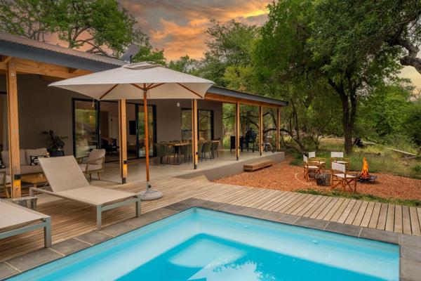 Welcome to this luxurious Villa in Hoedspruit Wildlife Estate, nestled in the exclusive side of the  Hoedspruit Wildlife Estate, on the ...