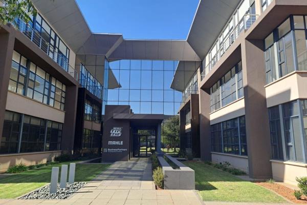 Clearwater Corporate Office Park North Office Space to Let in Boksburg

Prime office space measuring 440sqm is to Let for immediate ...