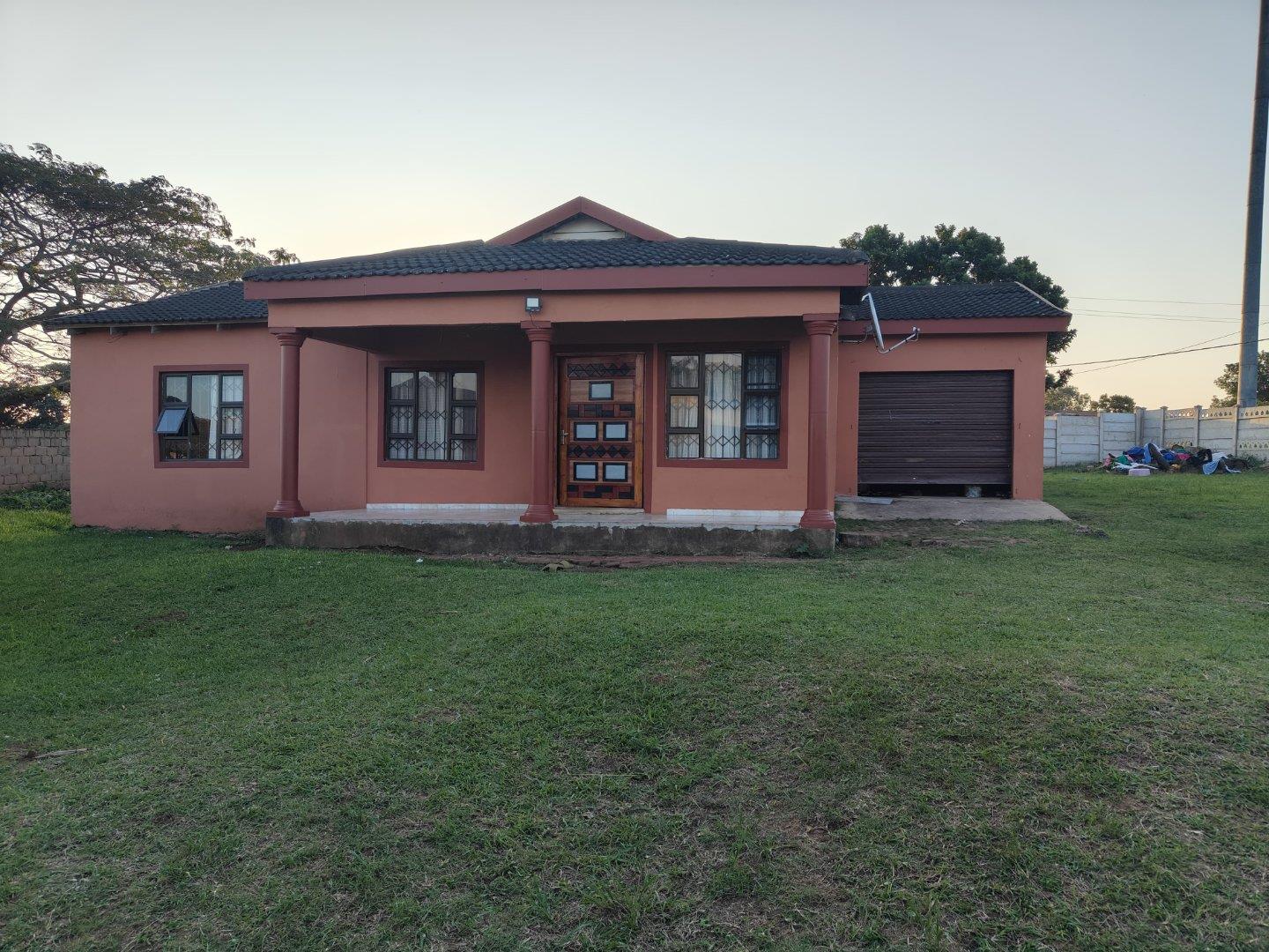 4 Bedroom House for sale in Mandlazini P24114538862