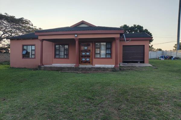 Perfect home for your family, welcome to you dream home.
This lovely home is next to main road has four stunning bedrooms, a family ...