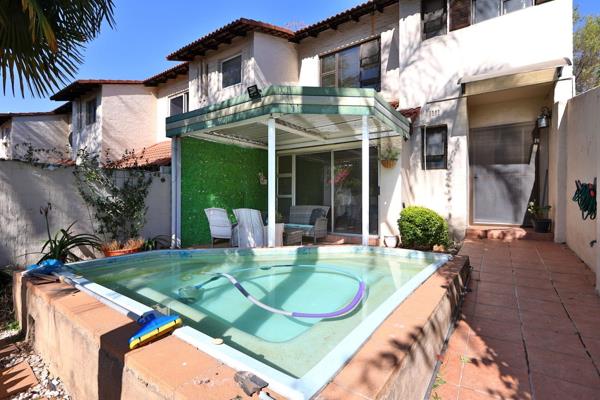 The open plan kitchen has space for 2 undercounter appliances, gas stove, ample cupboards an drawers, pantry. The kitchen leads to the ...