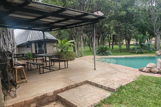 5 Bedroom House for sale in Musina