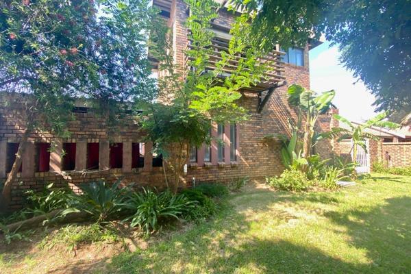 Beautifully located and tucked away in Vanderbijlpark SW2.

Secluded and private property has so much to offer, if you are looking to ...