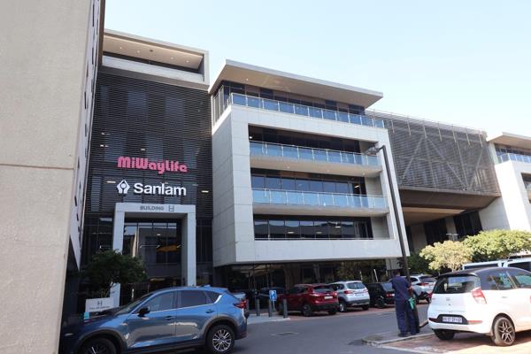 This white boxed office is ideally located within the heart of the Parktown office node ...