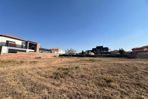 Offering an opportunity to secure a 921 m&#178; vacant stand in a secured estate in Polokwane. The estate is situated in prime area ...