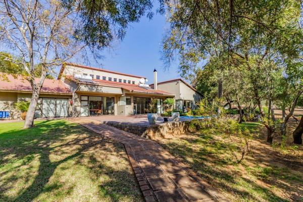 Discover this stunning property with breathtaking mountain and dam views, situated in the bushveld of Broederstroom. Perfect for ...