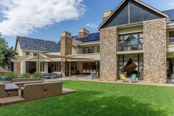 Exclusive Sole Mandate

This stunning north-facing home designed by the renowned architect Paul Boshoff sounds absolutely remarkable. ...