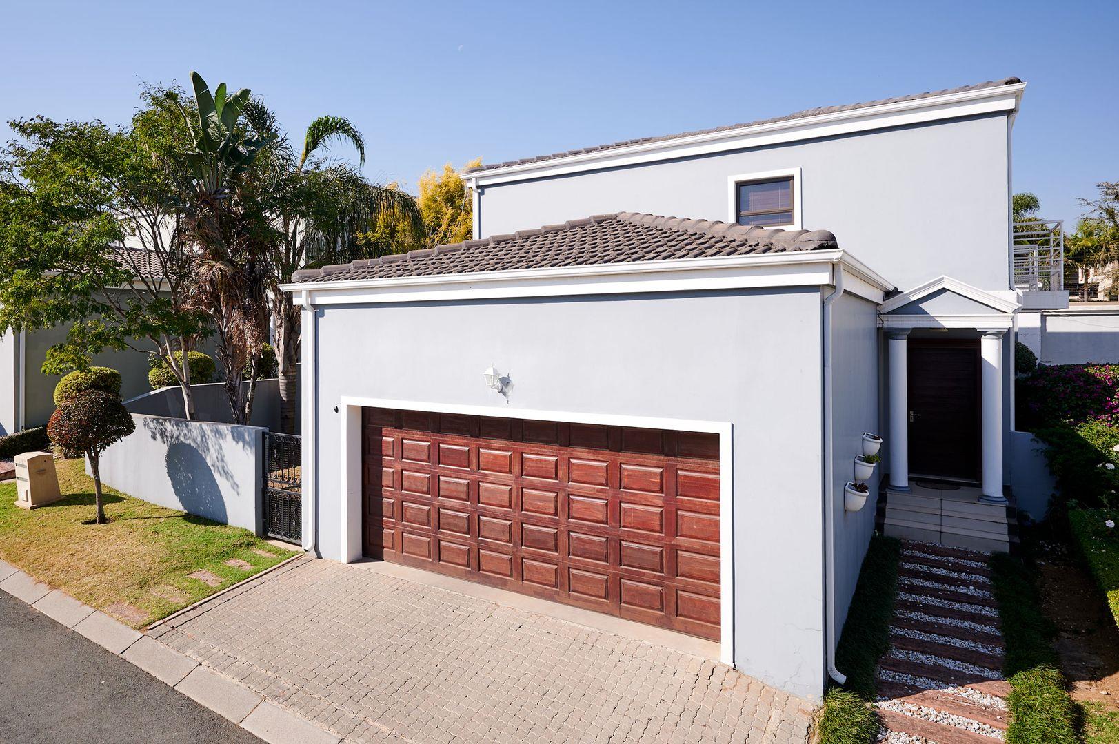 3 Bedroom House for sale in Erand Gardens 35 Hill Of Good Hope, 1