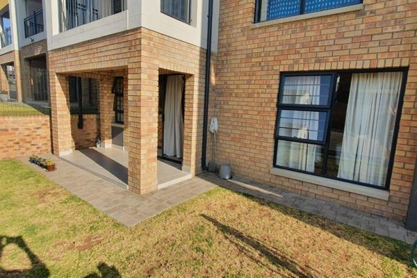 This stylish and modern ground floor apartment is situated within the secure Madison ...