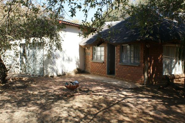 This property is located approximately 18 km from Brits towards Thabazimbi
This property offers:
2 Bedroom house with two bathrooms ...