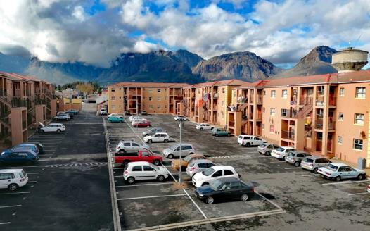 2 Bedroom Apartment / Flat for sale in Klein Nederburg