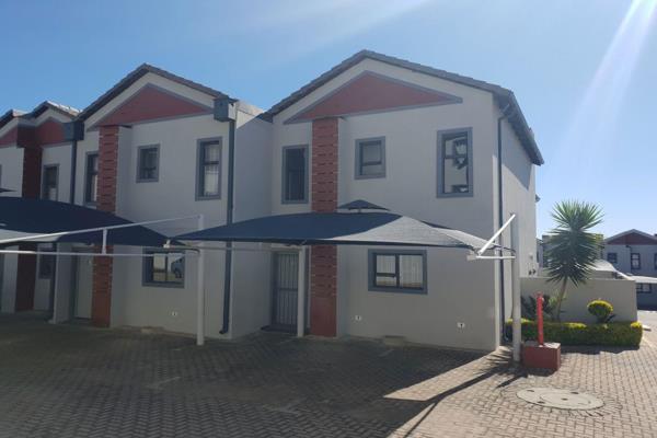 Neat and comfortable family home in safe environment.  This 3-bedroom double storey apartment is situated on a corner stand offering a ...