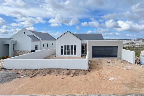 EXCLUSIVE to HERMAX

This stunning, brand new 3-bedroom home is your chance to live in luxury and comfort. Located in a safe, gated ...