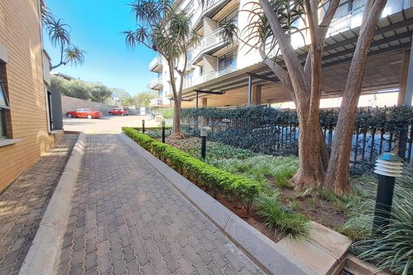 Perfectly located a short distance away from Tuks this ground floor unit offers open ...