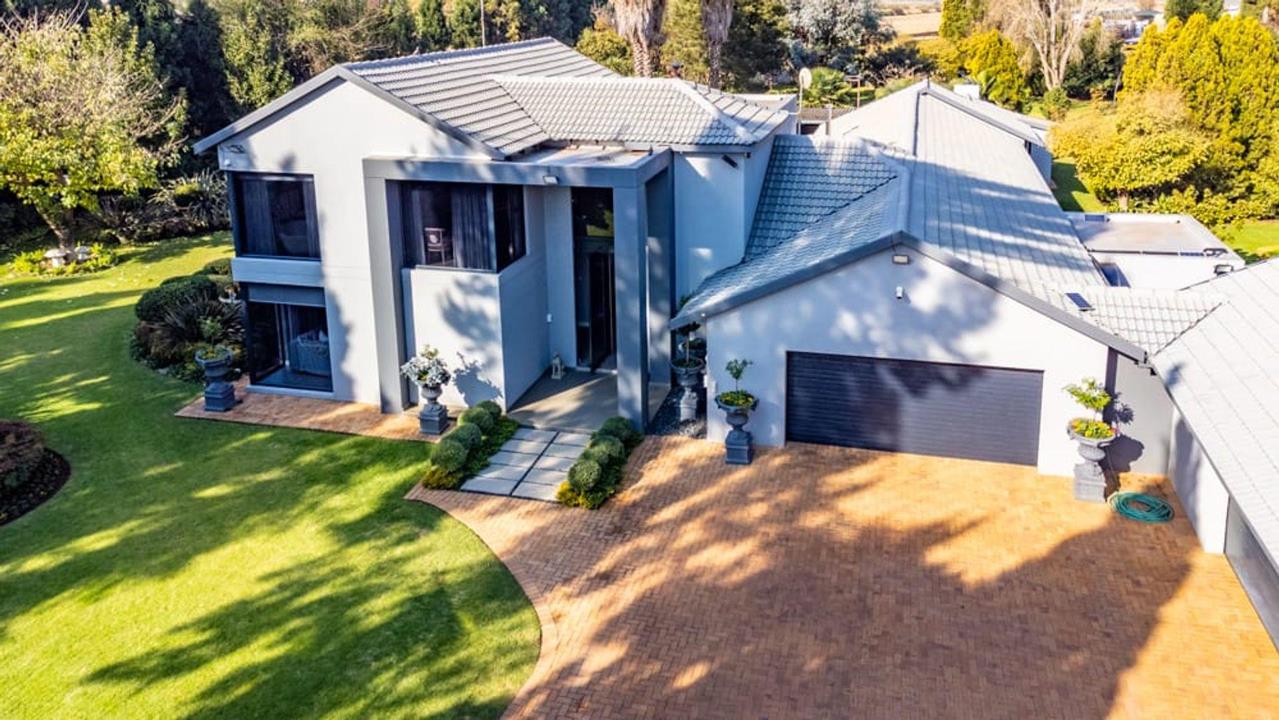 Listing number: P24-114556974, Image number: 1, Image