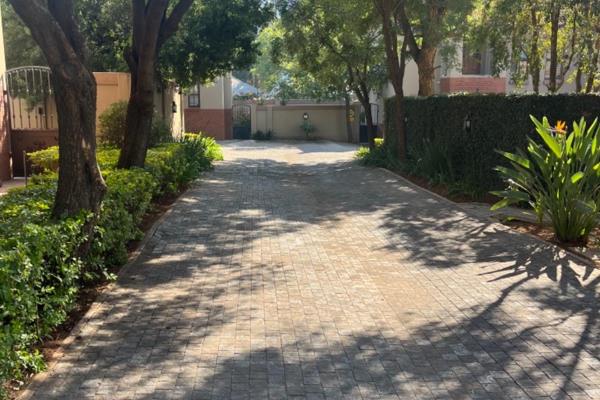 What a delightful find ! This 3/4 bedroom quality doublestorey townhouse ,, with own pool and garden , in small secure complex situated ...