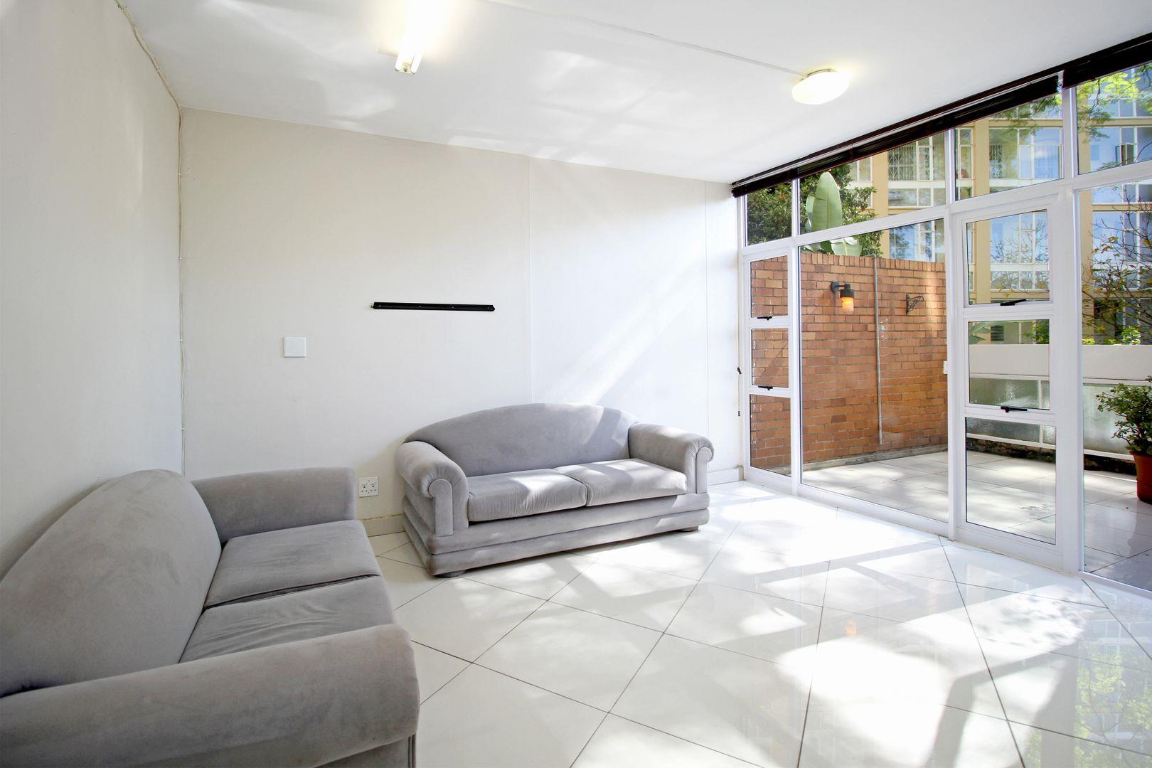 2 Bedroom Apartment / flat for sale in Houghton Estate 14 Roxdale