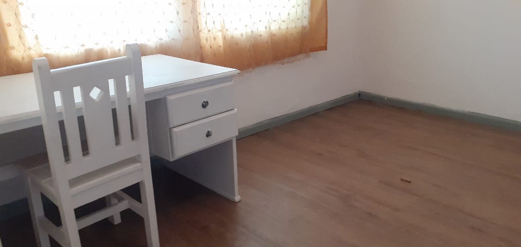 Photo of 6 Bedroom House to rent in Woodstock