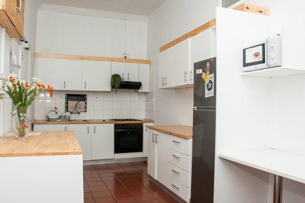 SHARED FEMALE STUDENT ACCOMMODATION - IF YOU ARE INTERESTED IN VIEWING KINDLY SELECT ATTEND VIEWING 
This space is set-up at Kapsiki ...