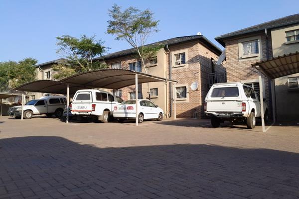 Charming stunning apartment for sale in Witbank Ext 10 near Town, Saveways shopping centre. Property it is still in a very good area ...