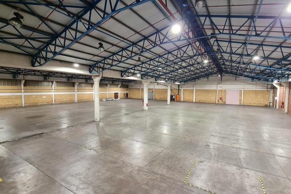 Industrial units available.
This comprises of 2 warehouse, the unit of 2836m2,  offers ...