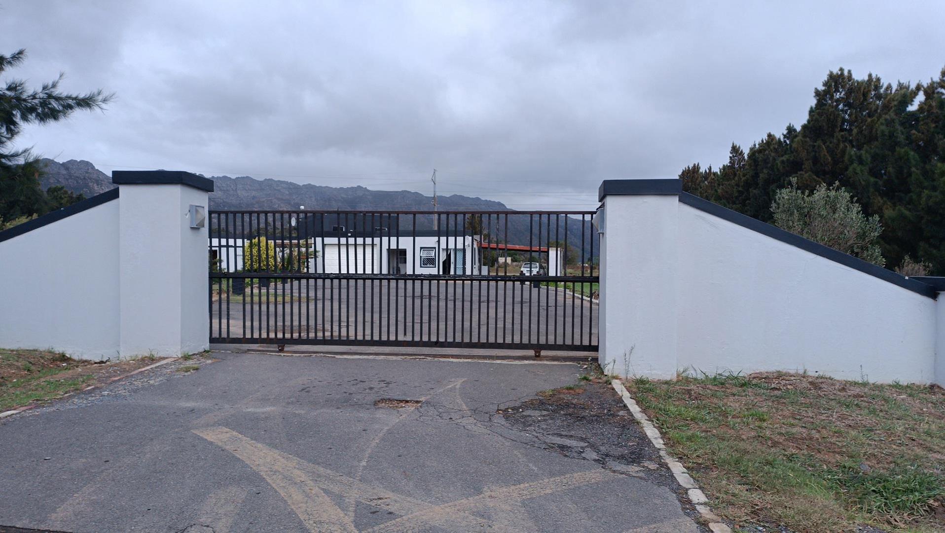 4 Bedroom House for sale in Gordons Bay Central P24114565631