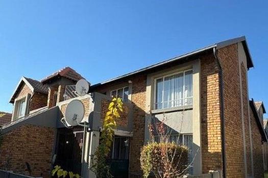 1 Bedroom Apartment / Flat for sale in Glen Marais