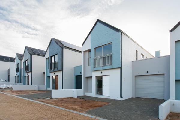 A stunning new development featuring modern, upmarket finishes throughout. This home ...