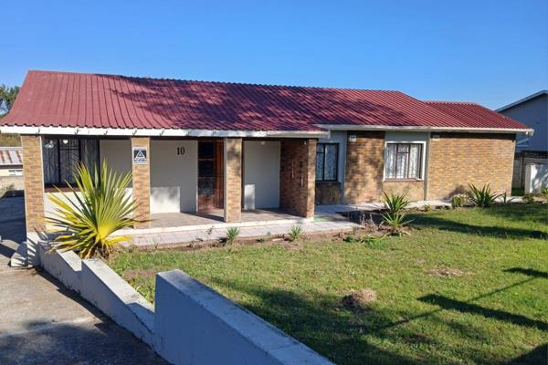 ID PROPERTIES is excited to present to you this feel good family home in a private street in a suburb close to town. This specific home ...