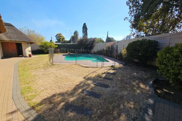 CHARMING FAMILY HOME WITH CHARACTER -
PERFECT BLEND OF COMFORT AND FUNCTIONALITY -

Discover the allure of this charming family home ...