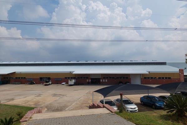 This industrial property in the thriving area of Samrand offers a comprehensive solution ...