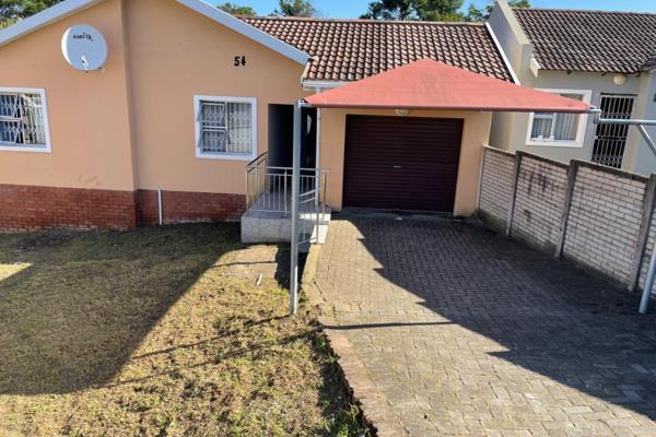 This home situated in a good has got a lot to offer.
it offers 3 bedrooms all with built in wardrobes, tiled flooring ,aluminum ...