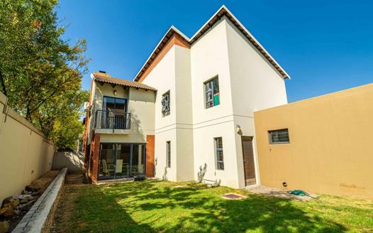 3 Bedroom House for sale in Kyalami