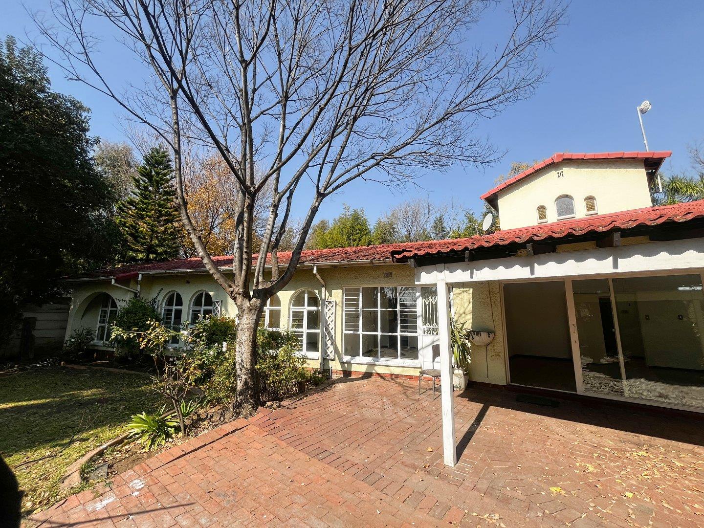 5 Bedroom House to rent in Bedfordview P24114575522