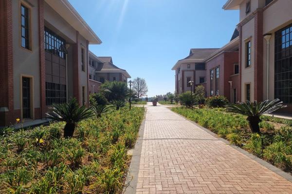 Premier Office Park in the Heart of Bryanston

Discover an unparalleled leasing ...