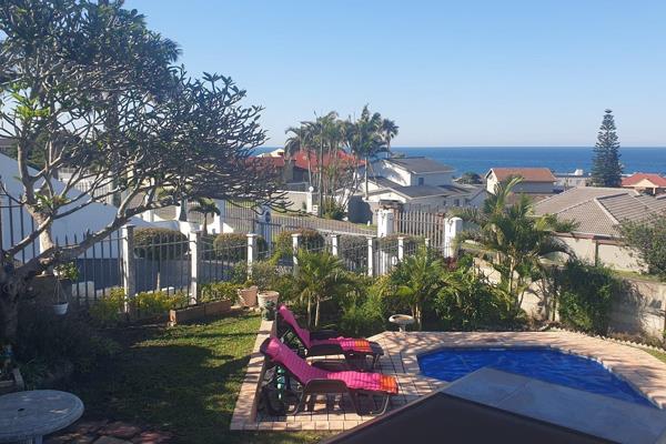 Discover an immaculate three-bedroom home boasting stunning ocean views. Located in the highly sought-after area of Uvongo, this ...