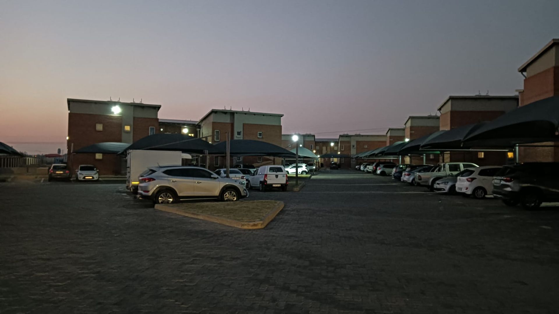 2 Bedroom Apartment / flat for sale in Esther Park P24114576167