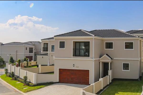 Embark on This sophisticated living at Fourways, the vibrant heart of Fourways , where luxury intertwines seamlessly with the ...