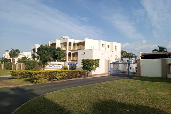 Nestled in the serene complex of Tomeros in Uvongo, this delightful first-floor rental ...