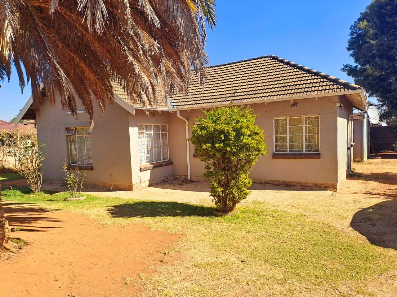 Rhodesfield Property : Property and houses for sale in Rhodesfield ...