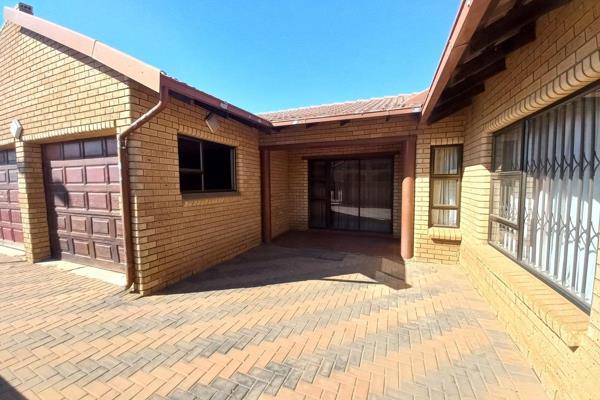 This charming property for sale in Chief Luthuli offers a comfortable and spacious living space with a range of desirable features. ...