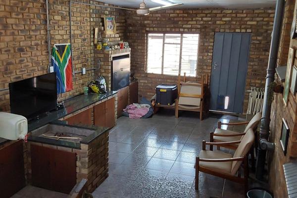 This three-bedroom house in Suiderberg is situated in a quiet, safe and secure cul-de-sac. Featuring a large purpose-built braai room ...