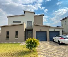 House for sale in Zambezi Manor Lifestyle Estate