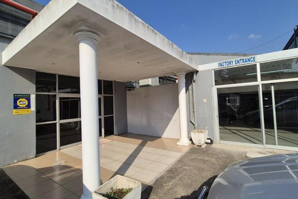 7017 sqm warehouse to let in Westmead, Pinetown. This property offers exceptional ...