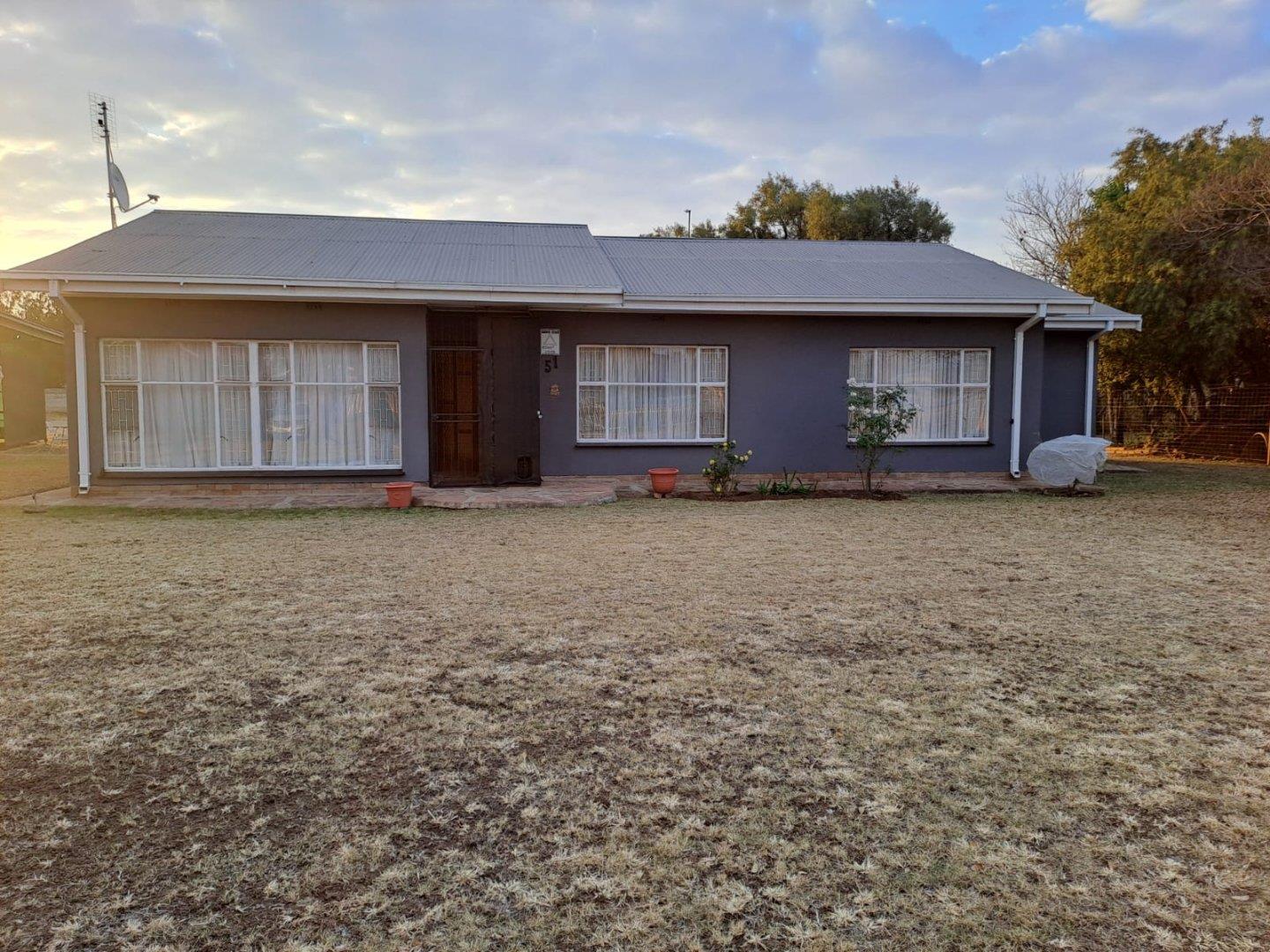 Property and houses to rent in Christiana Christiana Property