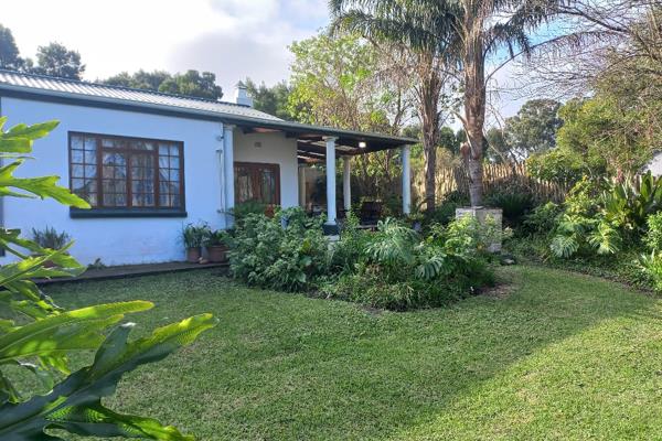 Serious offers on property welcome !!!!
Beautiful Scenic Property For Sale in Coldstream, Tsitsikamma, Humansdorp, Eastern Cape. House ...