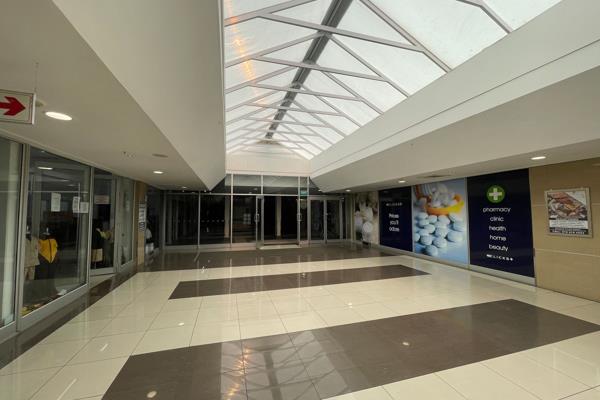 This busy shopping centre is located within a minutes walk from both Westville Boys High and International Hotel School, making it ...